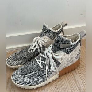 Adidas Tubular x Primeknit Sneakers